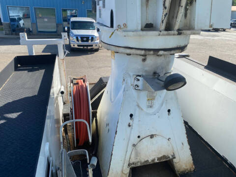 2009 Freightliner M2 106