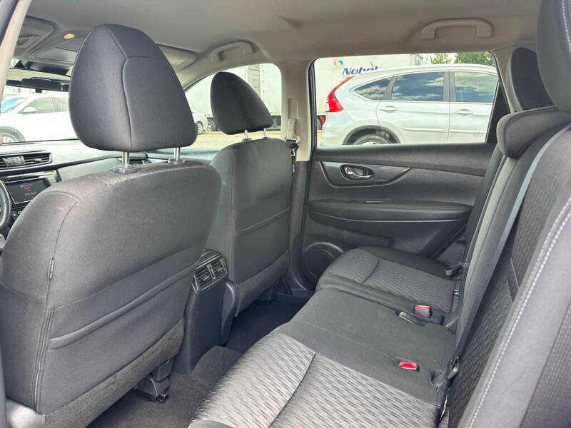 2019 Nissan Rogue S