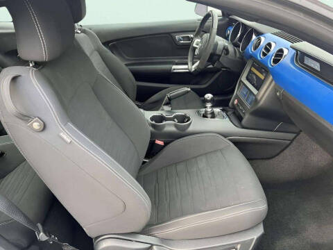 2017 Ford Mustang EcoBoost Premium