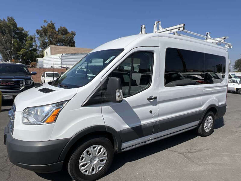2018 Ford Transit 150 XLT