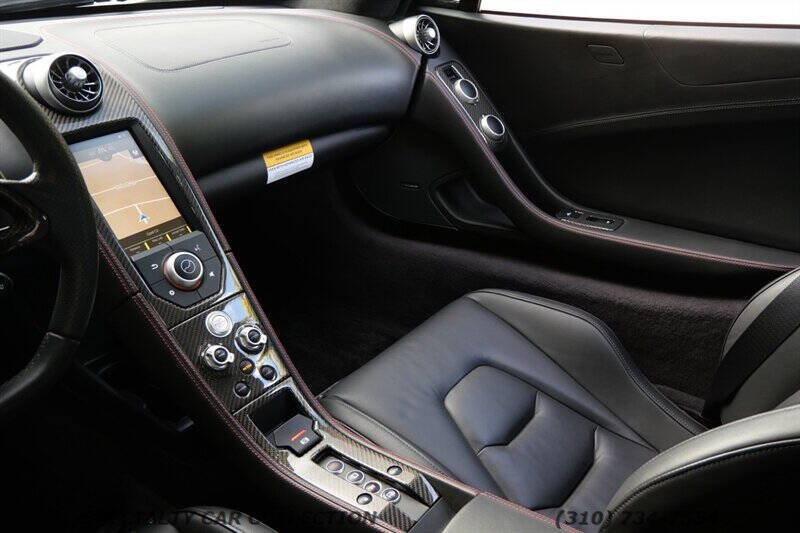 2012 McLaren MP4-12C