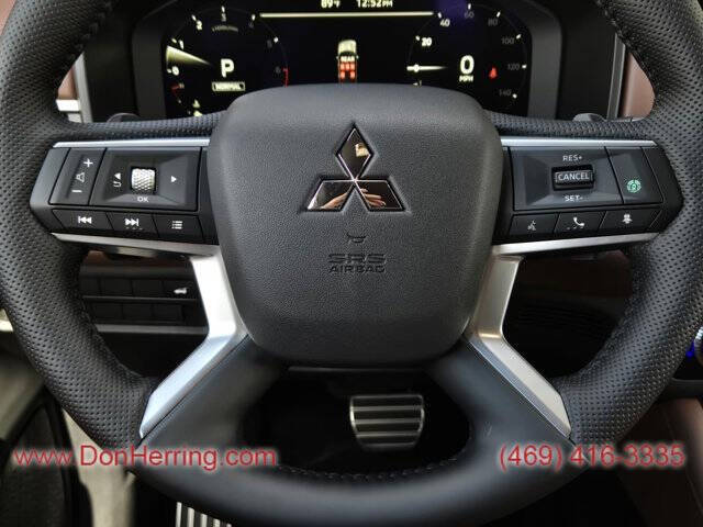 2025 Mitsubishi Outlander SEL