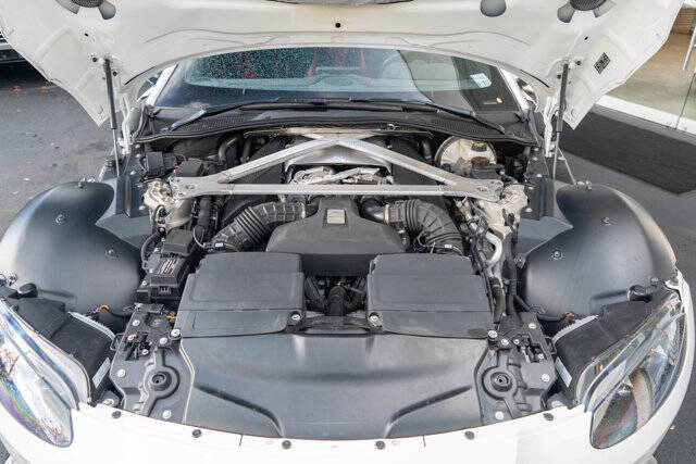 2020 Aston Martin Vantage