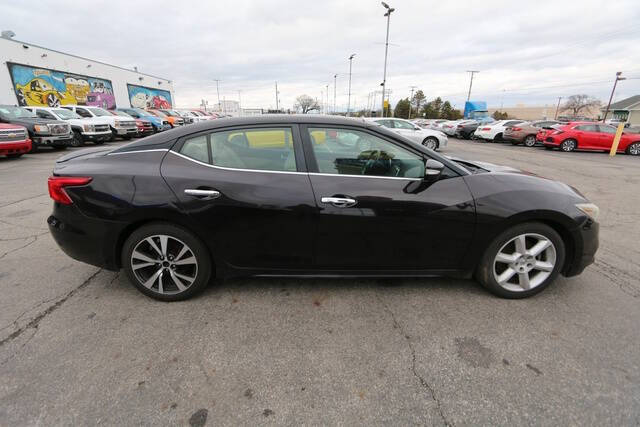 2016 Nissan Maxima Platinum