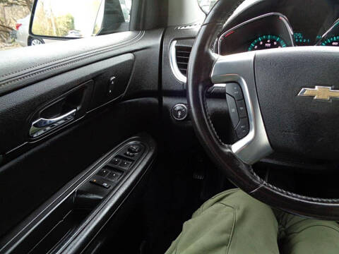 2017 Chevrolet Traverse LT