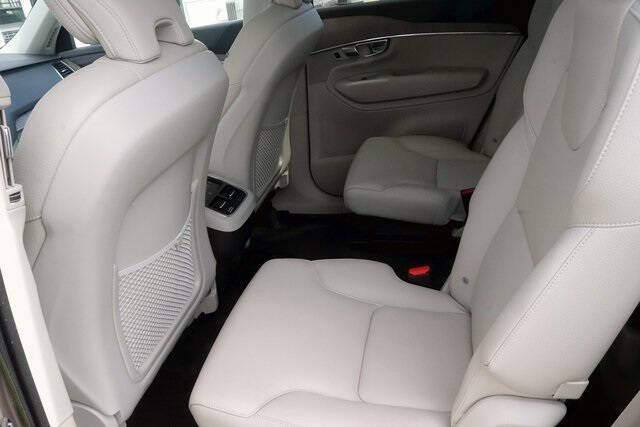 2023 Volvo XC90 B6 Plus Bright Theme 6P