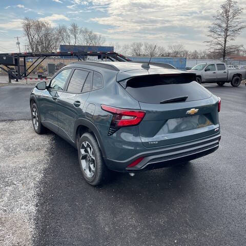 2025 Chevrolet Trax LT