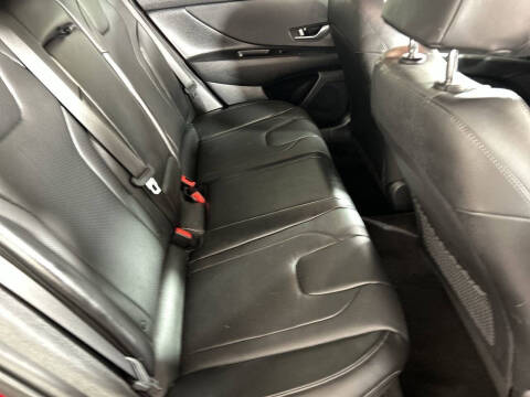 2023 Hyundai Elantra