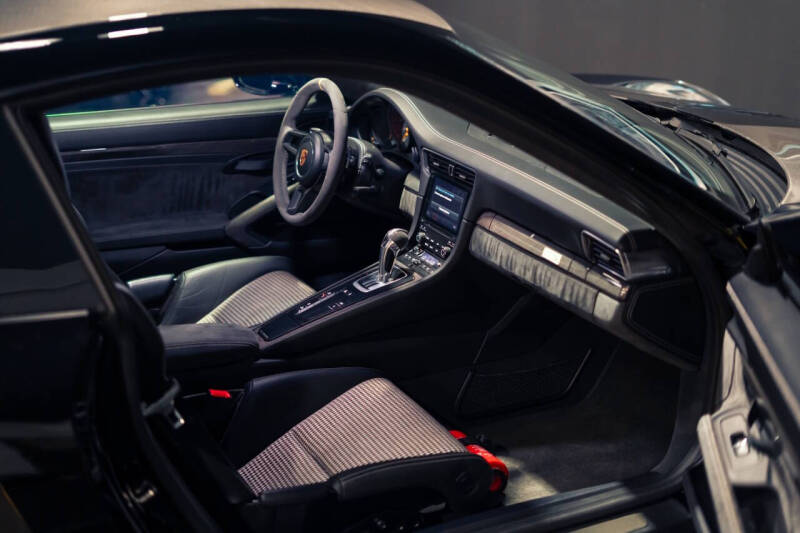 2018 Porsche 911 GT2 RS