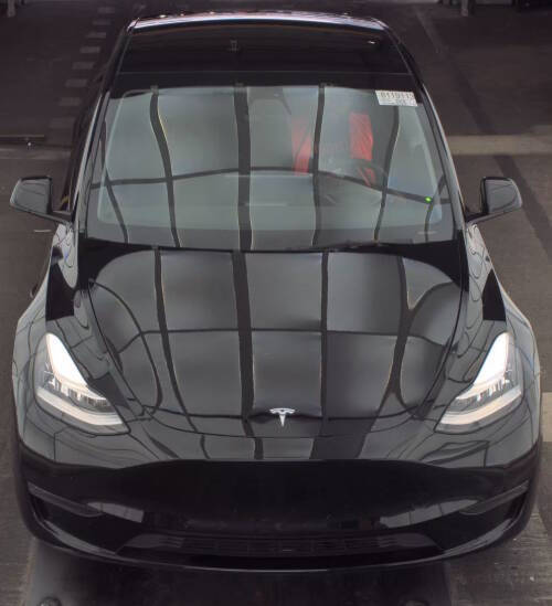 2021 Tesla Model Y Long Range's photo