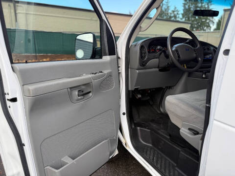 2007 Ford E-Series E-350 SD XLT