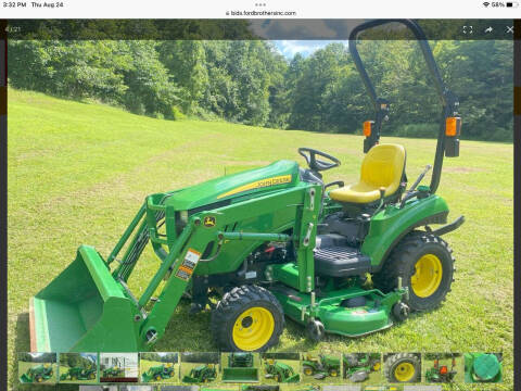 2017 John Deere 1023E