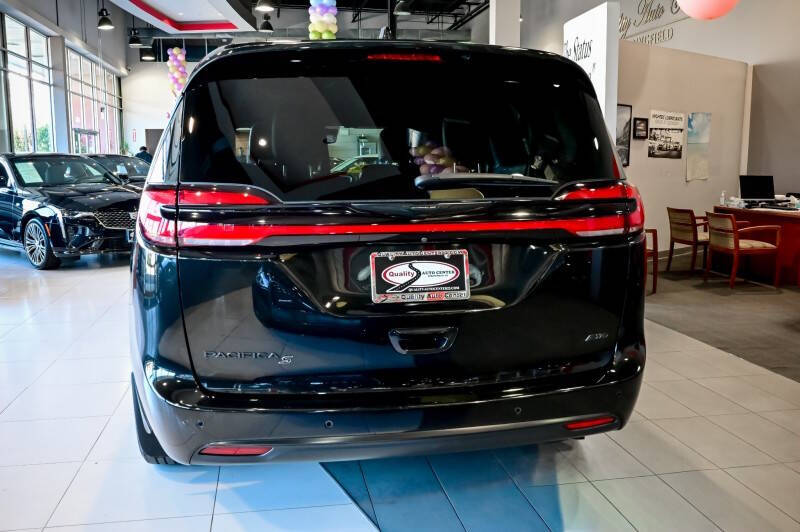 2021 Chrysler Pacifica Touring L