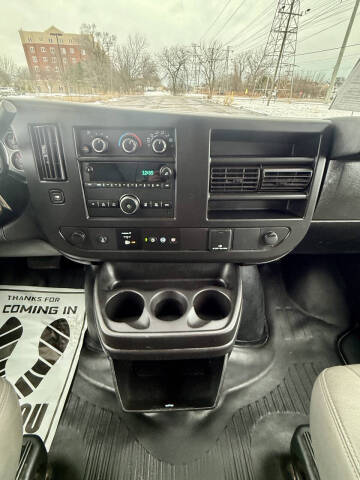 2020 Chevrolet Express 2500