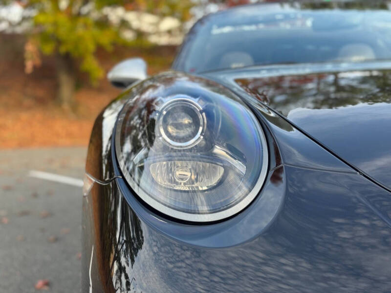 2019 Porsche 911 Targa 4 GTS