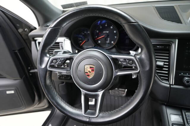 2018 Porsche Macan GTS