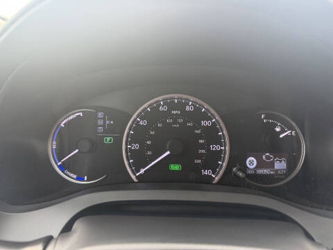 2011 Lexus CT 200h Premium