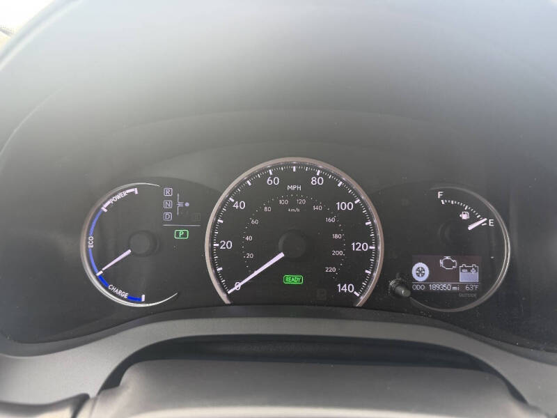 2011 Lexus CT 200h Premium