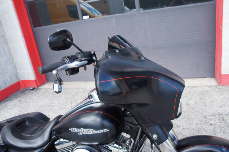 2014 Harley-Davidson Street Glide Special