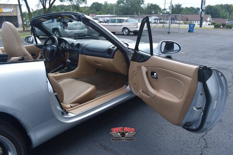 2002 Mazda MX-5 Miata