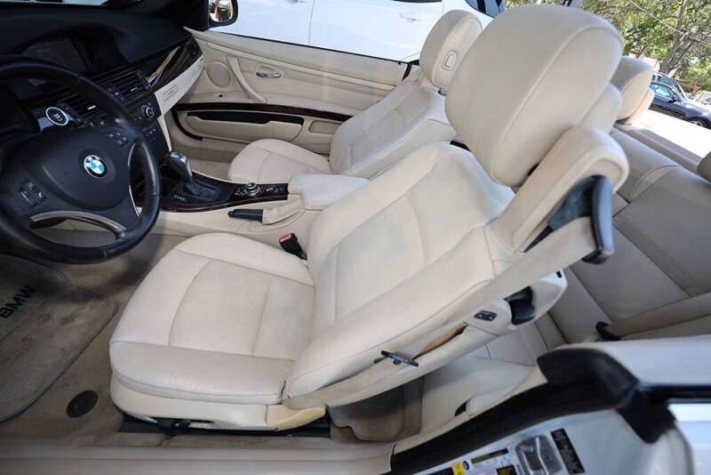 2012 BMW 3 Series 328i