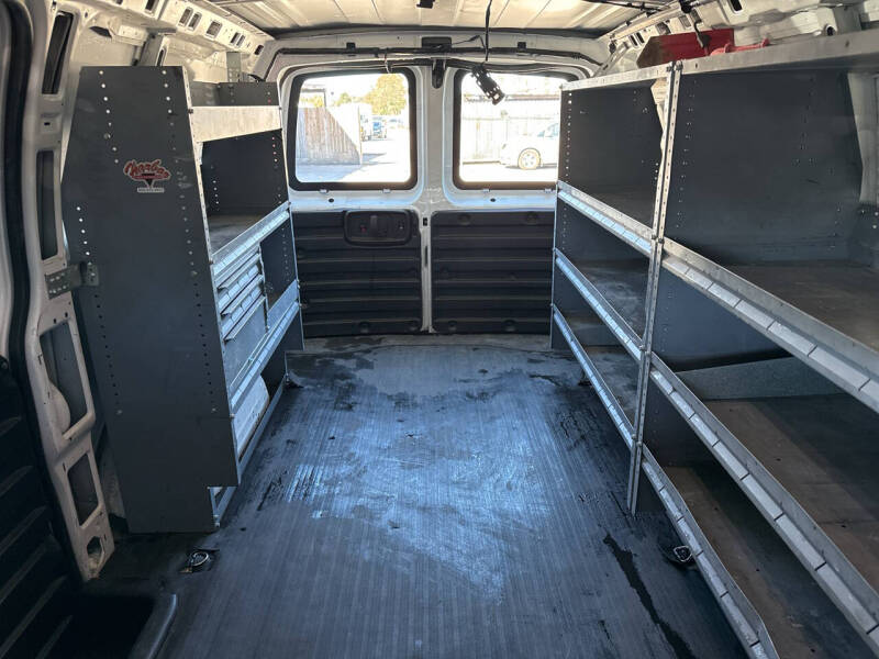 2018 Chevrolet Express 2500