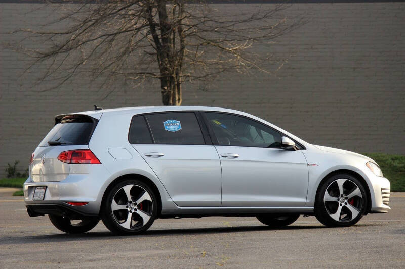 2017 Volkswagen Golf GTI S