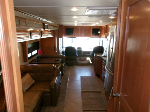 2015 Fleetwood RV Bounder 35k