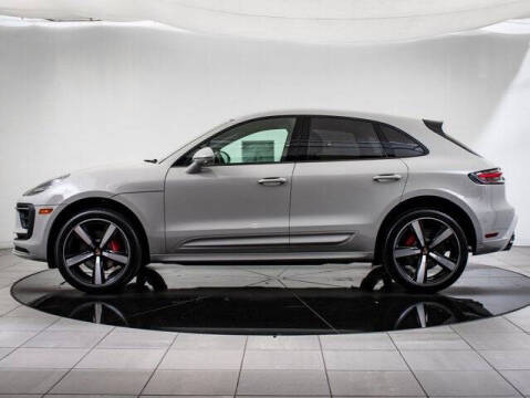 2025 Porsche Macan S