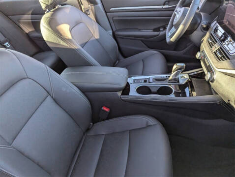 2025 Nissan Altima 2.5 SL