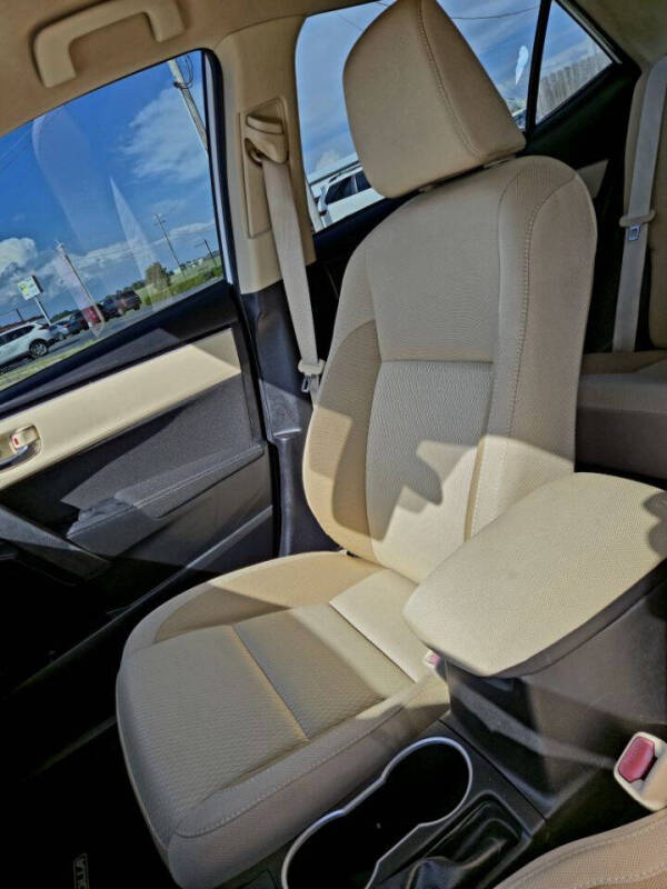 2017 Toyota Corolla LE
