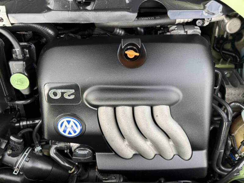 2002 Volkswagen New Beetle GL