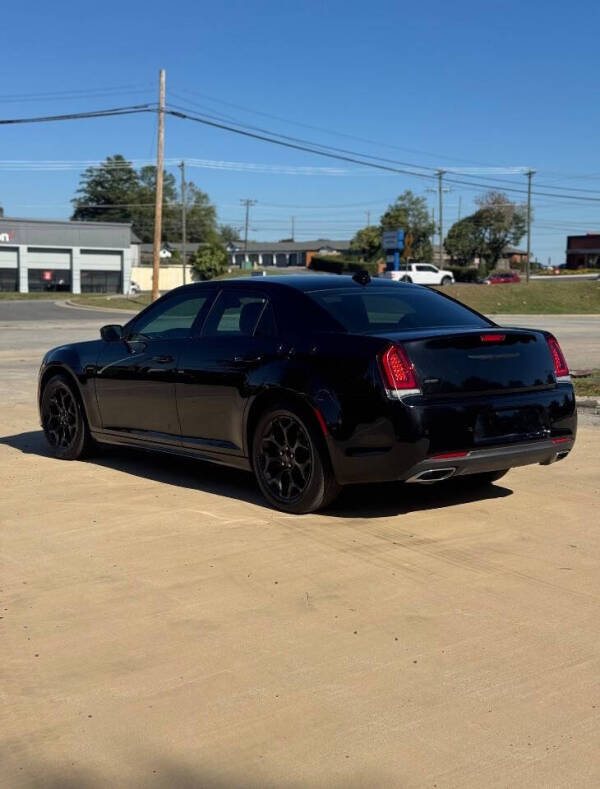 2021 Chrysler 300 Touring L