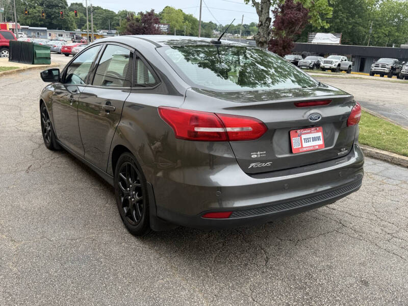 2016 Ford Focus SE