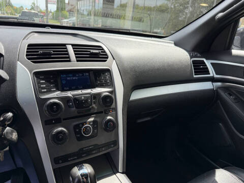 2012 Ford Explorer XLT