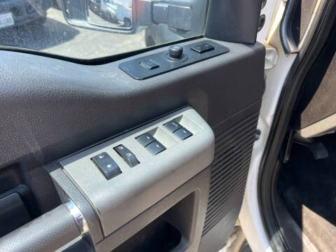 2011 Ford F-450 Super Duty Lariat