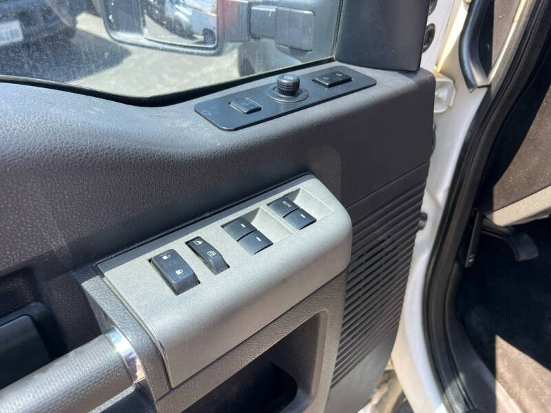 2011 Ford F-450 Super Duty Lariat