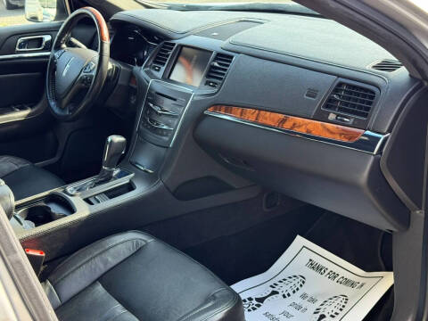 2013 Lincoln MKS