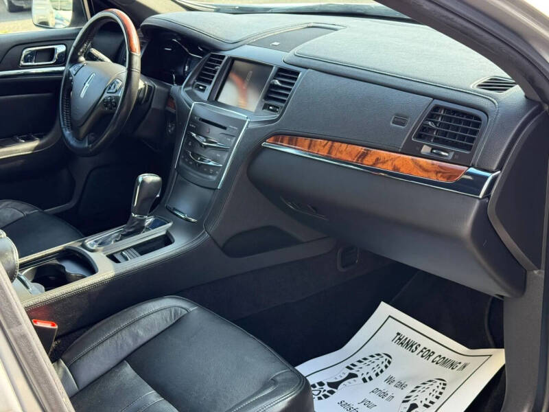2013 Lincoln MKS
