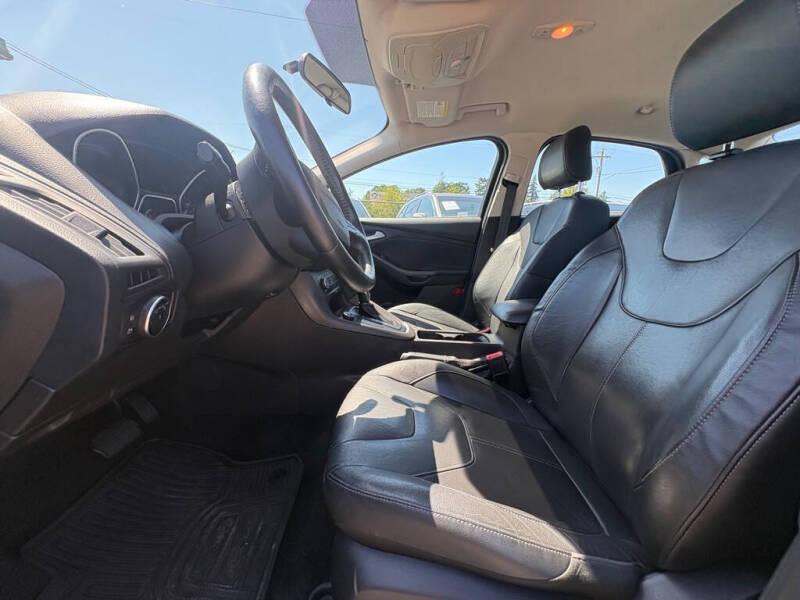 2015 Ford Focus SE
