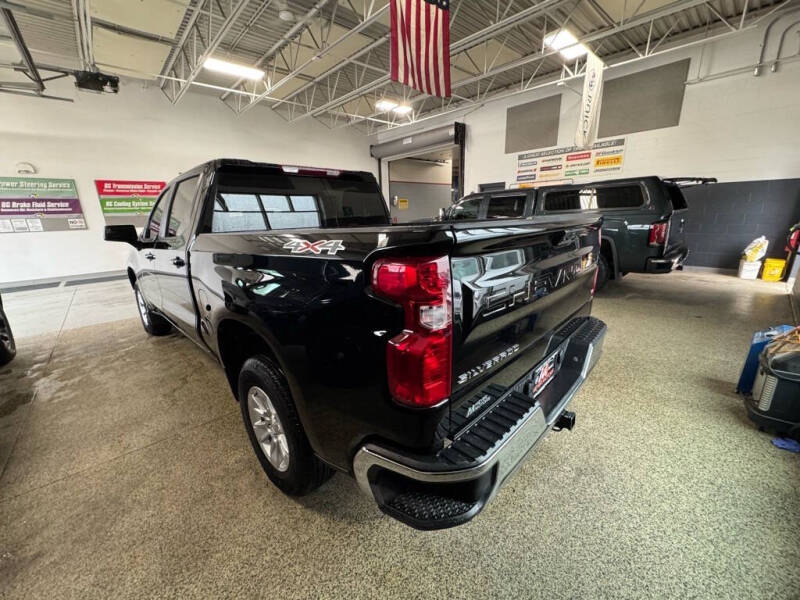 2024 Chevrolet Silverado 1500 LT - Photo 8