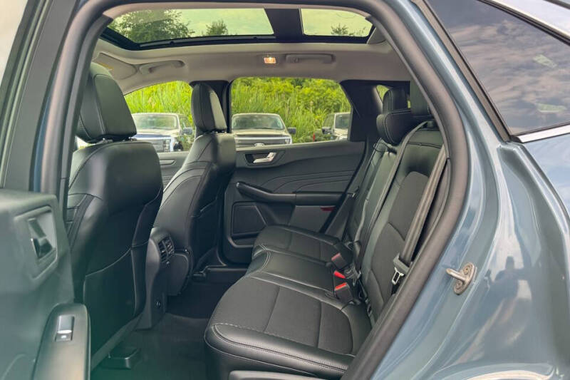 2025 Ford Escape Plug-In Hybrid PHEV