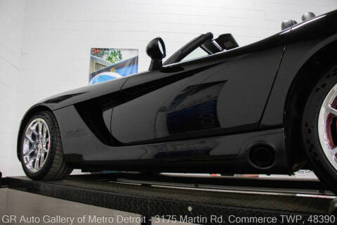2004 Dodge Viper SRT-10