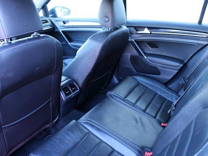 2015 Volkswagen Golf R