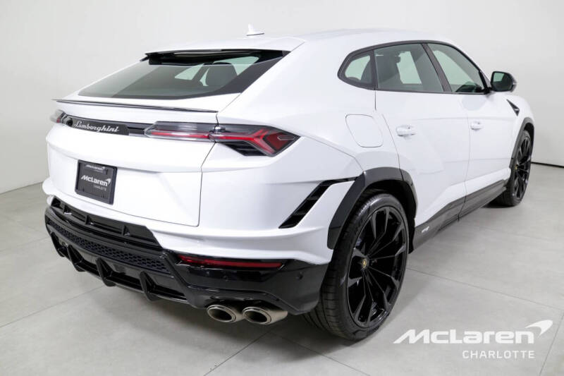 2023 Lamborghini Urus S