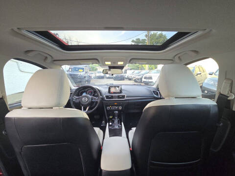 2018 Mazda MAZDA3 Grand Touring