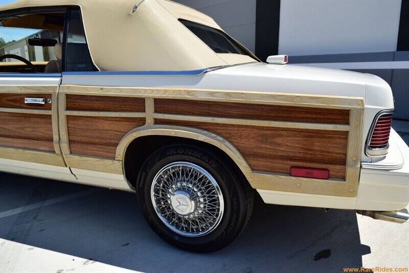 1986 Chrysler Le Baron Mark Cross Town and Country