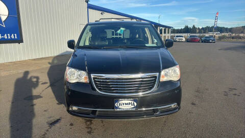 2016 Chrysler Town and Country Touring