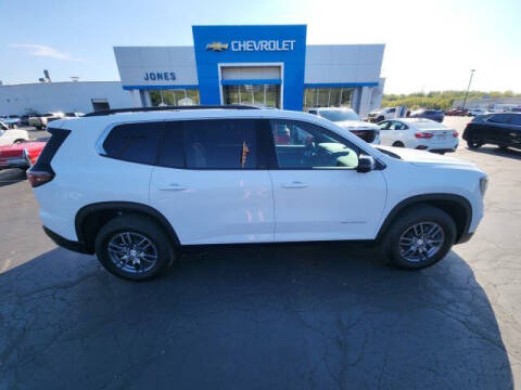 2025 GMC Acadia Elevation