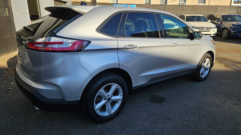 2019 Ford Edge SE